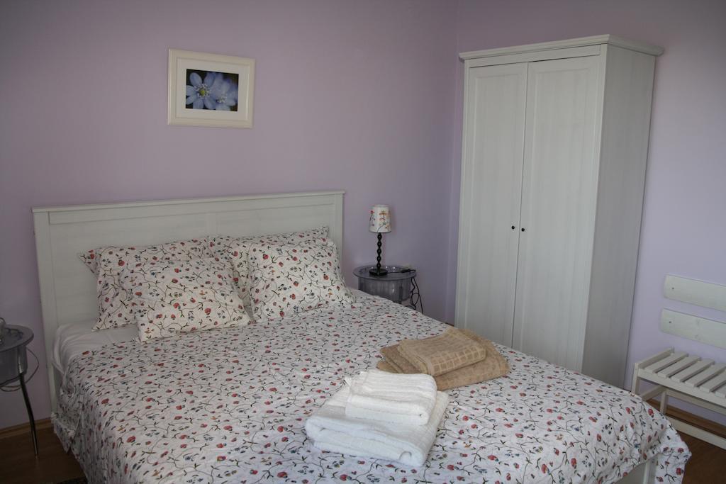 Apartments Roza Μεντουλίν Δωμάτιο φωτογραφία