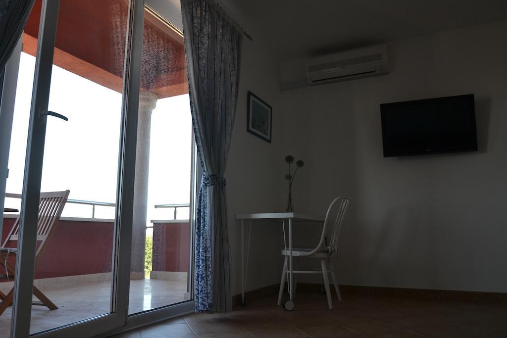 Apartments Roza Μεντουλίν Δωμάτιο φωτογραφία