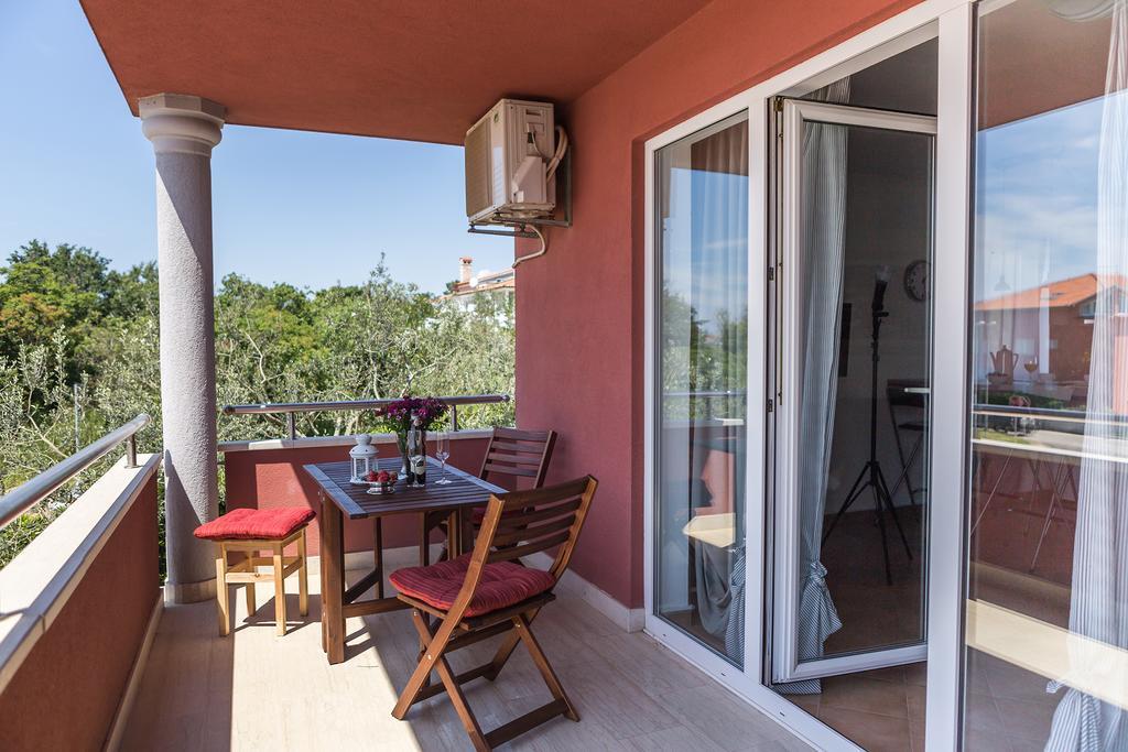 Apartments Roza Μεντουλίν Εξωτερικό φωτογραφία